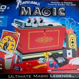 National Geographic Magic Set by National Geographic 45 Magic tricks!